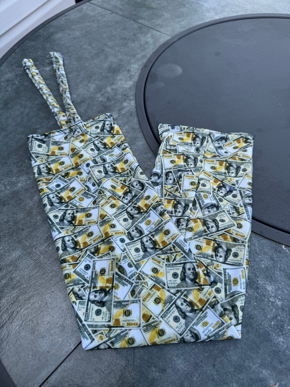 Tail bag