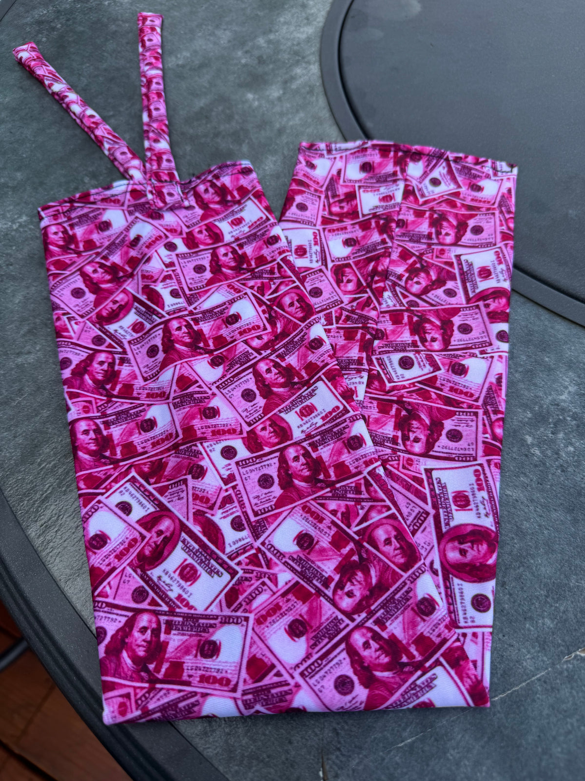 Tail bag